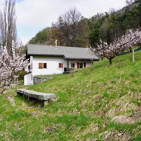 Maisonnette De Campagne 시옹 외부 사진